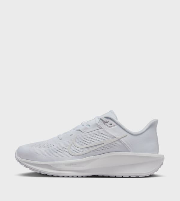 Nike QUEST 6 Running Shoes
